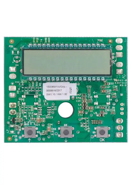 Elektronische Steuerplatine mit LCD-Display und Bedientasten, verwendet für Judo Produkte zur Steuerung von Funktionen. Komponenten und Leiterbahnen auf grünem Hintergrund sichtbar.